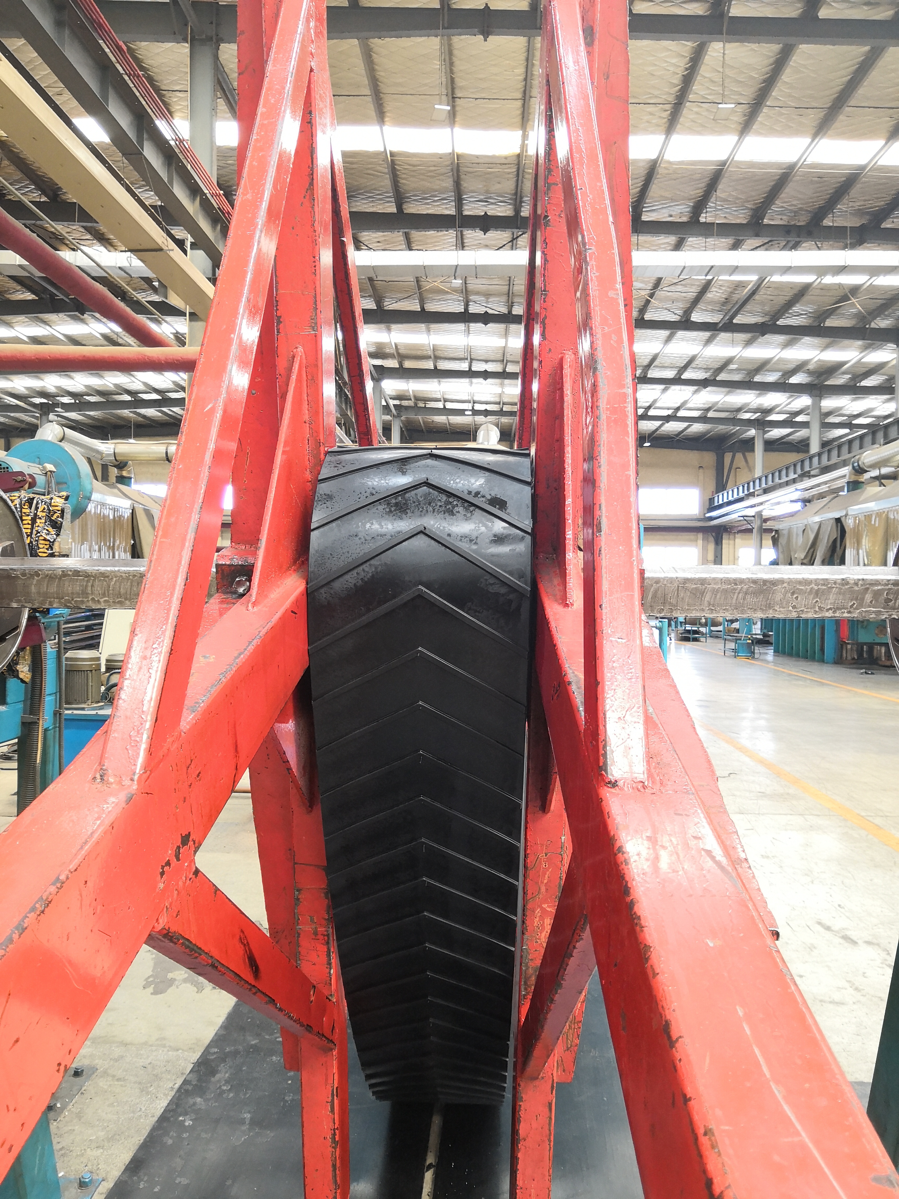 patterned-conveyor-belt